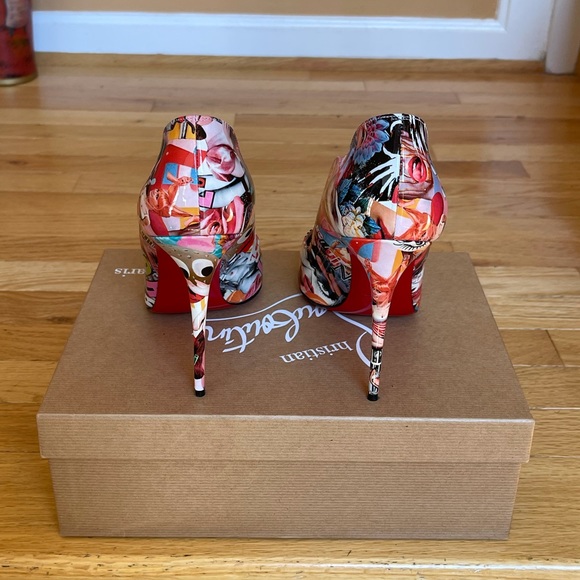 Christian Louboutin Patent Leather Pumps - Picture 7 of 7